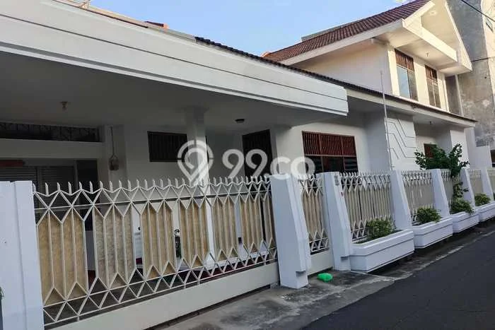Rumah Modern Cantik 5 KT Siap Huni di Jebres Rumah Modern Cantik 5 KT Siap Huni di Jebres