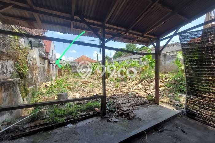 FOR SALE! Ruko di Laweyan Surakarta, LT 414m2, LB 35m2 FOR SALE! Ruko di Laweyan Surakarta, LT 414m2, LB 35m2