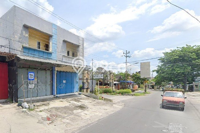 Ruko disewakan lokasi strategis Jebres Surakarta 100m2 Ruko disewakan lokasi strategis Jebres Surakarta 100m2