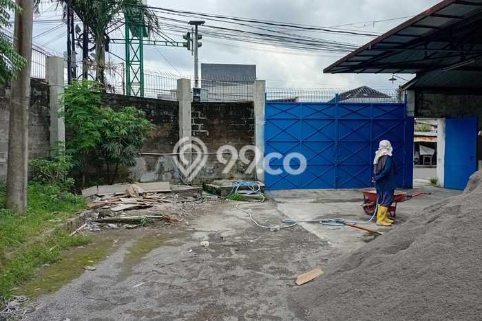 Gudang disewakan lokasi strategis Banjarsari Surakarta 1000m2 Gudang disewakan lokasi strategis Banjarsari Surakarta 1000m2
