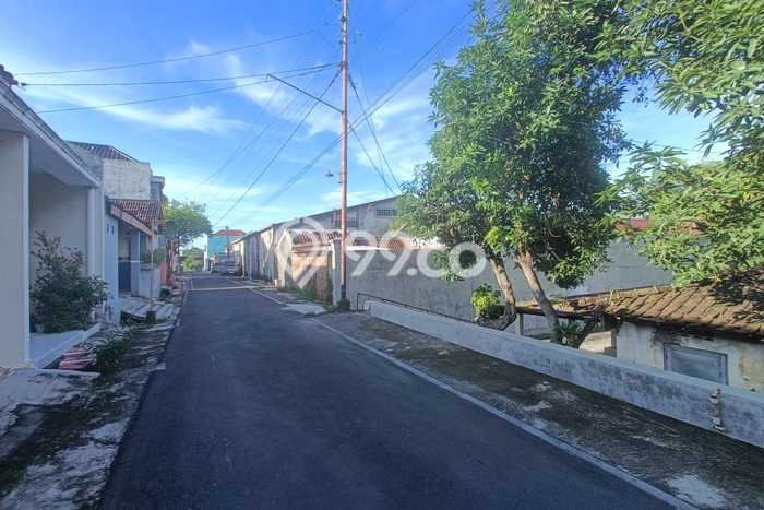 Lokasi Strategis! Dijual Gudang Bisnis di Jaten, Karanganyar Kondisi Bagus Lokasi Strategis! Dijual Gudang Bisnis di Jaten, Karanganyar Kondisi Bagus