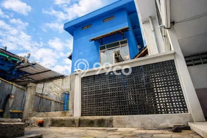 Tanah Kosong Dijual di Surakarta dengan Area 235m2 Tanah Kosong Dijual di Surakarta dengan Area 235m2
