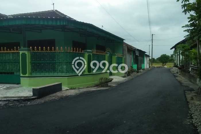 Rumah Modern Cantik 2 KT Bisa Langsung Pindah di Baki Rumah Modern Cantik 2 KT Bisa Langsung Pindah di Baki