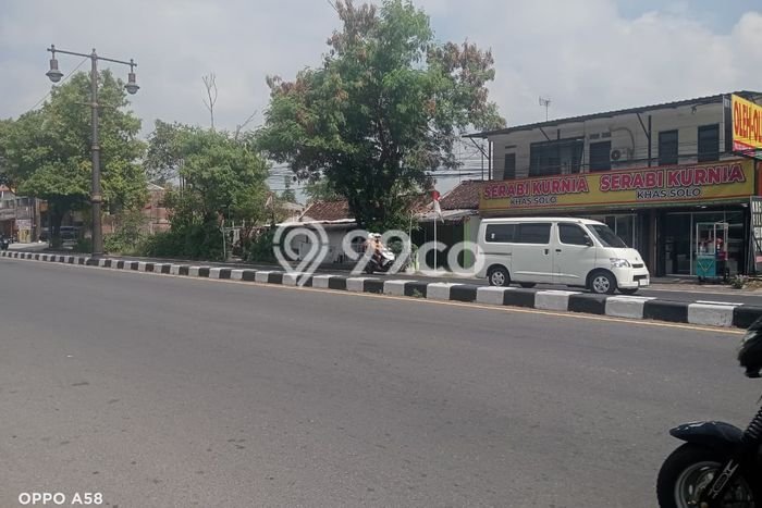 FOR SALE! Ruko di Kartasura Sukoharjo, LT 94m2, LB 94m2 FOR SALE! Ruko di Kartasura Sukoharjo, LT 94m2, LB 94m2
