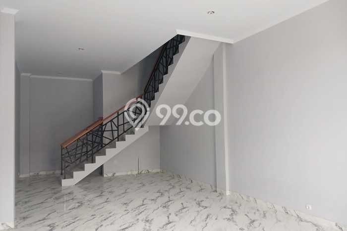 Ruko disewakan di Jebres Surakarta dengan luas bangunan 125m2 Ruko disewakan di Jebres Surakarta dengan luas bangunan 125m2