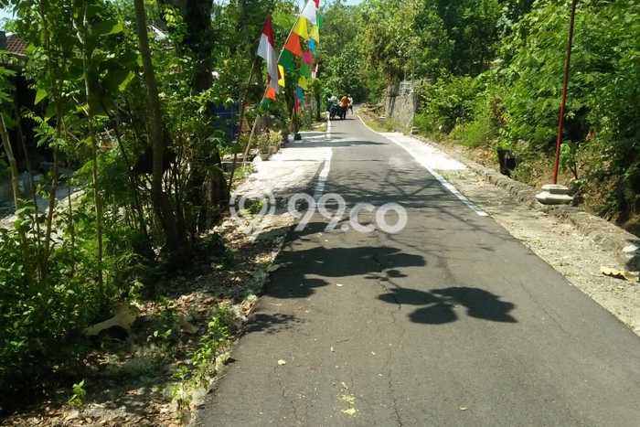 Tanah Dijual Lokasi Bulu, Sukoharjo Luas 184m2 Legalitas Aman Tanah Dijual Lokasi Bulu, Sukoharjo Luas 184m2 Legalitas Aman