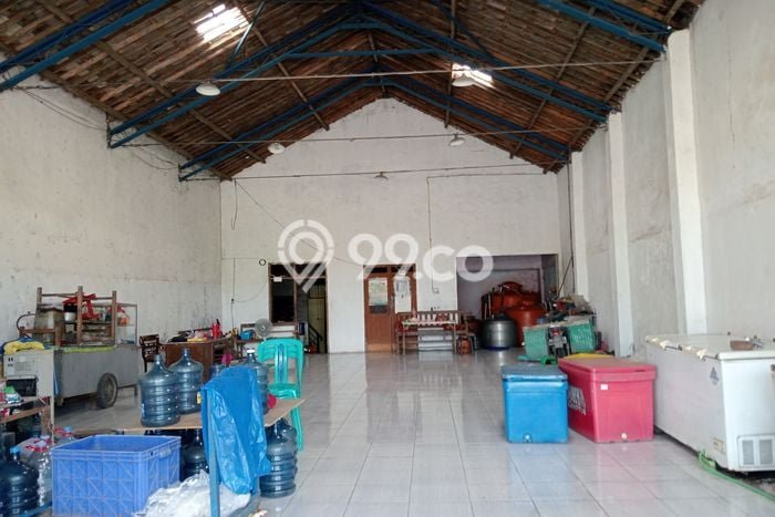 Unit Gudang Paling Strategis di Grogol Sukoharjo dengan LB 250m2 Unit Gudang Paling Strategis di Grogol Sukoharjo dengan LB 250m2