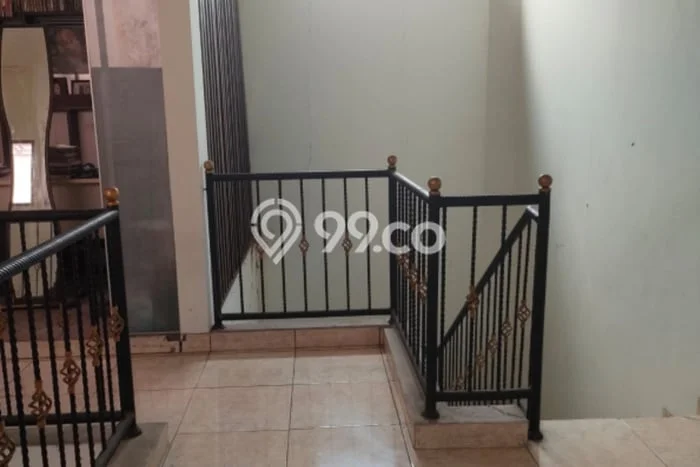 Dijual Kost di Kawasan Kiaracondong, Bandung, Spesifikasi 16 KT, 14 KM, 550m2 Dijual Kost di Kawasan Kiaracondong, Bandung, Spesifikasi 16 KT, 14 KM, 550m2