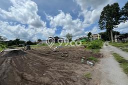 Jarang Ada! Tanah di Ngaglik Punya Luas 279m2 SHM Jarang Ada! Tanah di Ngaglik Punya Luas 279m2 SHM