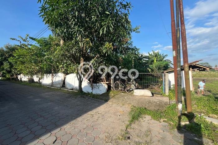 Tanah Komersial di Gamping, Luas 133m², Akses Mudah Tanah Komersial di Gamping, Luas 133m², Akses Mudah