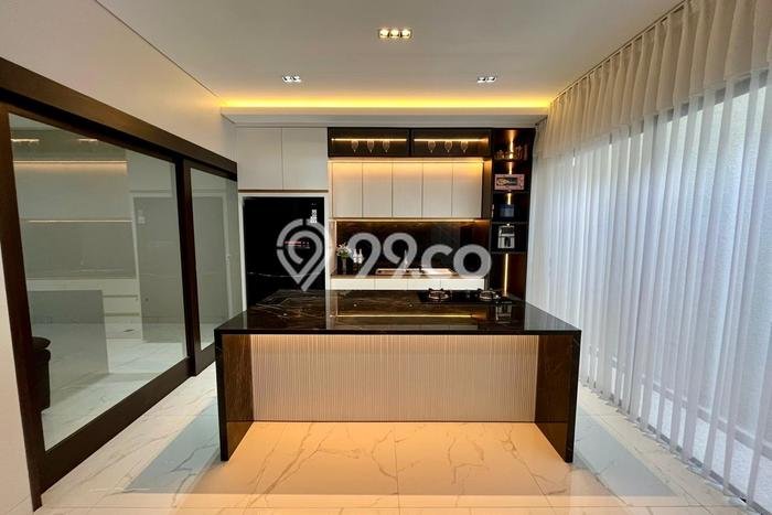 Jual Rumah Mewah Elegan Dengan View Cantik di Depok II, Depok Jual Rumah Mewah Elegan Dengan View Cantik di Depok II, Depok