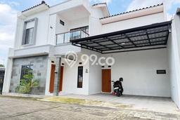 Dijual Cepat Rumah Bagus Siap Huni LB 130m2 di Banjarsari, Surakarta Dijual Cepat Rumah Bagus Siap Huni LB 130m2 di Banjarsari, Surakarta