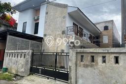 Dijual Segera Kost 8 Kamar, 8 Kamar Mandi di Banjarsari, Solo, Luas 180m2 Dijual Segera Kost 8 Kamar, 8 Kamar Mandi di Banjarsari, Solo, Luas 180m2