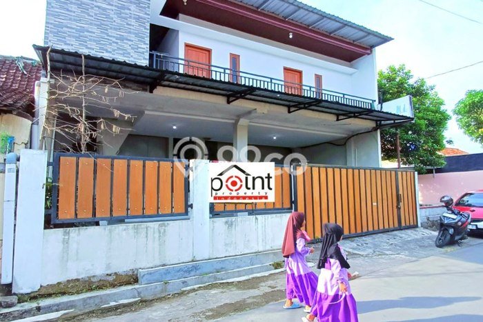 Kost Dijual Lokasi Kartasura, Sukoharjo, Spesifikasi 7 Kamar Tidur dan Luas 325m2 Kost Dijual Lokasi Kartasura, Sukoharjo, Spesifikasi 7 Kamar Tidur dan Luas 325m2