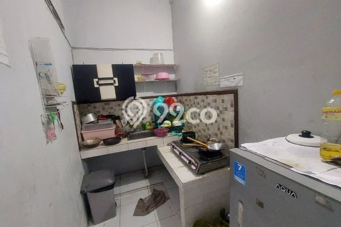 Unit Kost Dijual di Kartosuro dengan 10 Kamar Area Ramai Unit Kost Dijual di Kartosuro dengan 10 Kamar Area Ramai