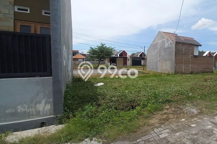 Jarang Ada! Tanah di Baki Punya Luas 81m2 SHM Jarang Ada! Tanah di Baki Punya Luas 81m2 SHM