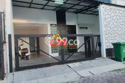 PRIME LOCATION! Rumah Strategis di Margahayu, LT 105m² Bangunan 160m² PRIME LOCATION! Rumah Strategis di Margahayu, LT 105m² Bangunan 160m²