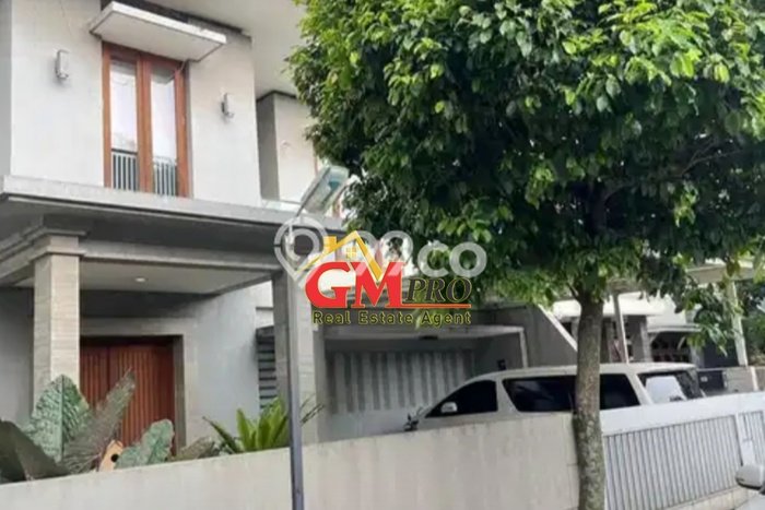 Hunian Eksklusif Siap Huni LT 216m2 di Batununggal, Bandung Hunian Eksklusif Siap Huni LT 216m2 di Batununggal, Bandung