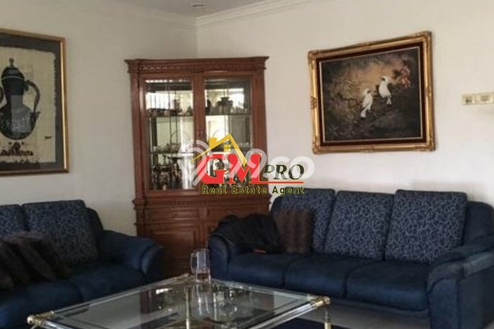 Hunian Mewah LB 370m2 Siap Huni Desain Elegan di Buah Batu, Bandung Hunian Mewah LB 370m2 Siap Huni Desain Elegan di Buah Batu, Bandung