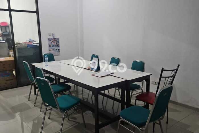 Area Ramai! Ruko Dijual di Sawahan untuk Bisnis Luas Bangunan 507m2 Area Ramai! Ruko Dijual di Sawahan untuk Bisnis Luas Bangunan 507m2