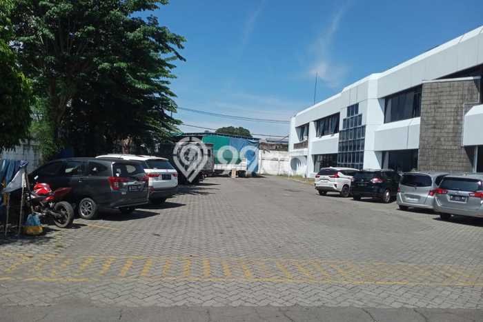 Unit Gudang Dijual di Taman Sidoarjo 9000m2 Unit Gudang Dijual di Taman Sidoarjo 9000m2