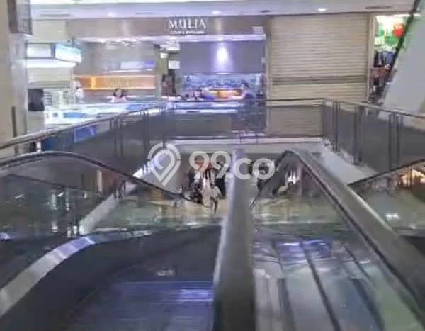 Ruko Dijual di Prime Area Jakarta Selatan Luas 5m2 Ruko Dijual di Prime Area Jakarta Selatan Luas 5m2