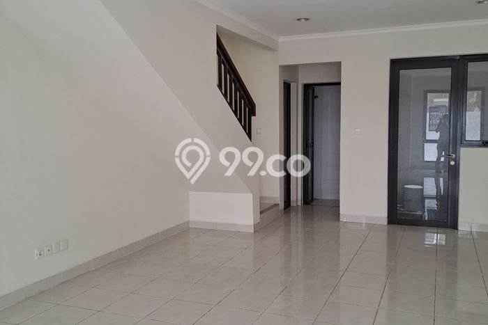 PRIME PROPERTY! Rumah di , 1 KT, Area Premium, LT 60m2m² Bangunan 135m2m² PRIME PROPERTY! Rumah di , 1 KT, Area Premium, LT 60m2m² Bangunan 135m2m²