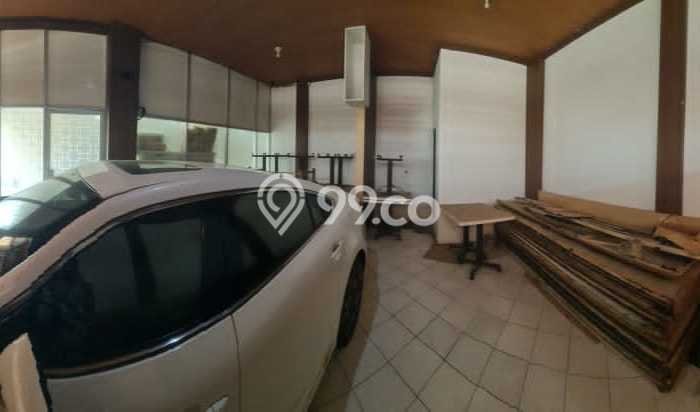 Ruko Disewakan Lokasi Karanganyar Karanganyar Harga Spesial! Ruko Disewakan Lokasi Karanganyar Karanganyar Harga Spesial!