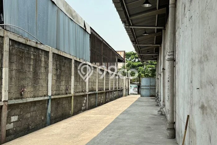 Gudang untuk Disewa di Pusat Jakarta Utara Luas Bangunan 1300m2 Gudang untuk Disewa di Pusat Jakarta Utara Luas Bangunan 1300m2