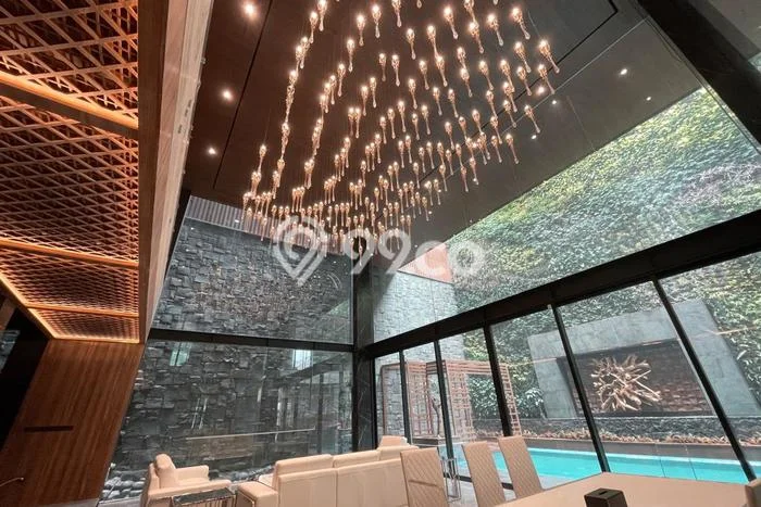 For Sale! Luxury House LT 600m2 Desain Modern di Pantai Indah Kapuk For Sale! Luxury House LT 600m2 Desain Modern di Pantai Indah Kapuk