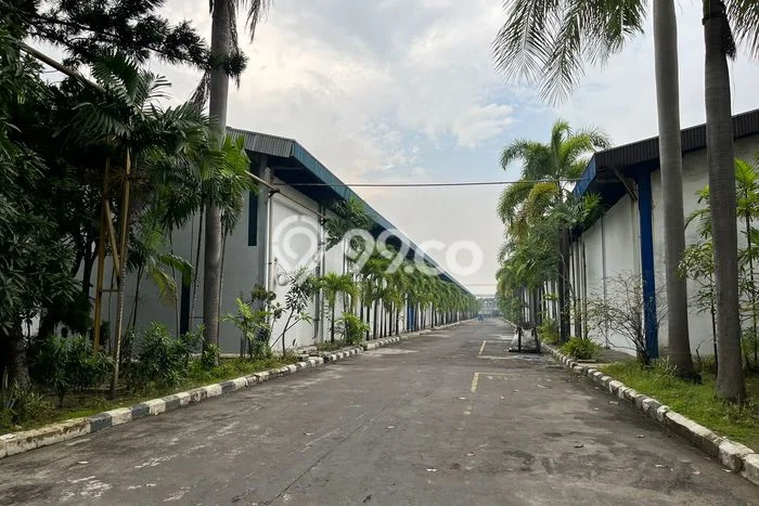 Gudang bagus disewakan di Cikande Serang dengan LB 8174m2 harga sewa terbaik Gudang bagus disewakan di Cikande Serang dengan LB 8174m2 harga sewa terbaik