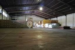 Gudang disewakan lokasi strategis Karawaci Tangerang 865m2 Gudang disewakan lokasi strategis Karawaci Tangerang 865m2
