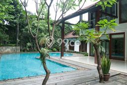 Ready to Use! Premium House LT 1000m2 Desain Elegan di Kemang Ready to Use! Premium House LT 1000m2 Desain Elegan di Kemang
