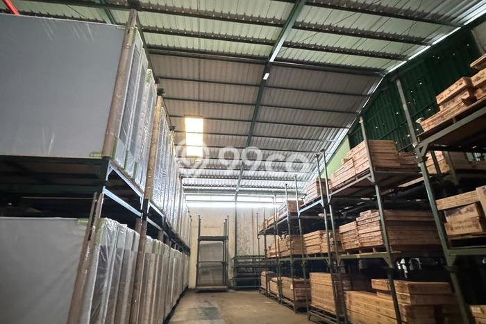 Gudang disewakan di Jati Uwung Tangerang dengan luas bangunan 4692m2 Gudang disewakan di Jati Uwung Tangerang dengan luas bangunan 4692m2