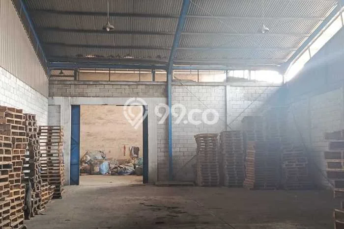 Gudang Disewa di Karawaci, Tangerang, LT 1600m2 / LB 1600m2 Gudang Disewa di Karawaci, Tangerang, LT 1600m2 / LB 1600m2