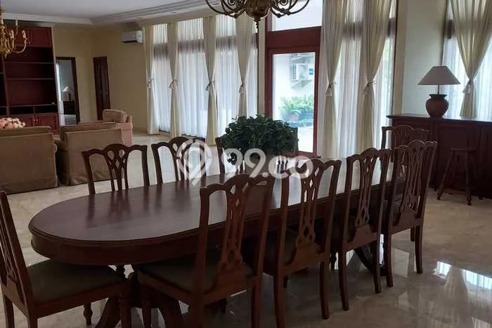 Hunian Mewah LB 700m2 Siap Pakai Desain Elegan di patra kuningan, Jakarta Selatan Hunian Mewah LB 700m2 Siap Pakai Desain Elegan di patra kuningan, Jakarta Selatan