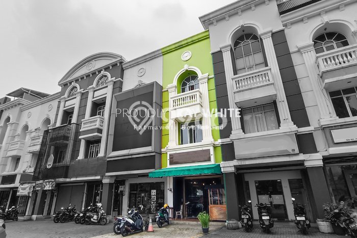 Ruko Bagus Dijual LB 210m2 Lokasi Strategis Jakarta Selatan Area Cocok untuk Berbisnis Ruko Bagus Dijual LB 210m2 Lokasi Strategis Jakarta Selatan Area Cocok untuk Berbisnis