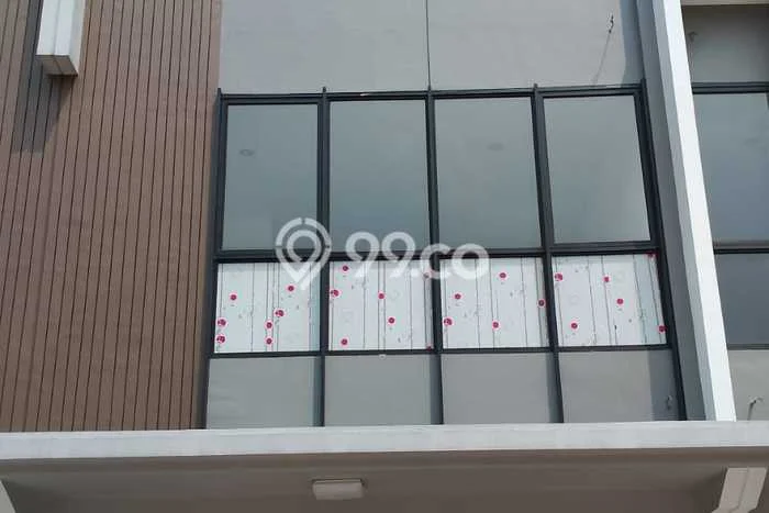 Area Ramai! Ruko Dijual di Curug untuk Bisnis Luas Bangunan 165m2 Area Ramai! Ruko Dijual di Curug untuk Bisnis Luas Bangunan 165m2