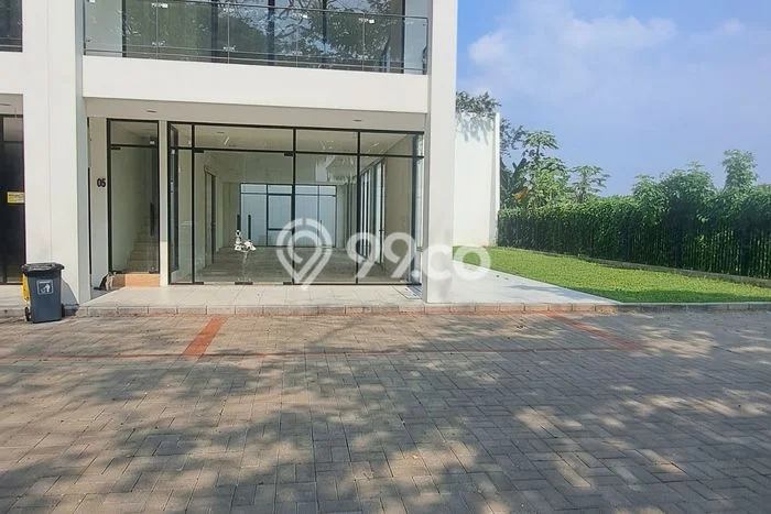 Unit Ruko Dijual di Curug Tangerang 291m2 Unit Ruko Dijual di Curug Tangerang 291m2