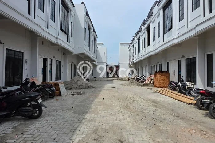 Rumah Strategis Modern Lb 145m2 di Medan Tembung, Medan Rumah Strategis Modern Lb 145m2 di Medan Tembung, Medan