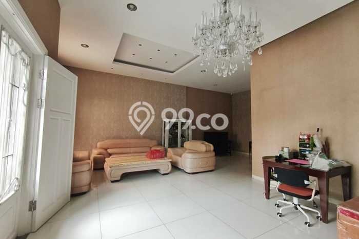 Rumah Mewah Siap Huni LT 176m2 di Medan Polonia, Medan Rumah Mewah Siap Huni LT 176m2 di Medan Polonia, Medan