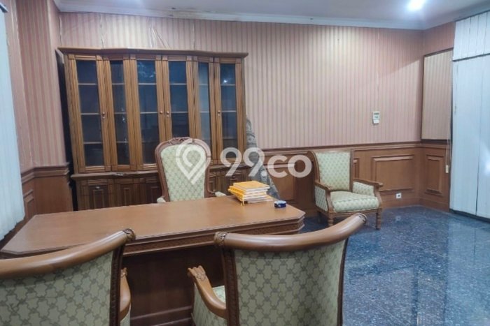 Komersial Dijual di Menteng Jakarta Pusat dengan Luas Bangunan 3000m2 Komersial Dijual di Menteng Jakarta Pusat dengan Luas Bangunan 3000m2