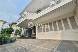 Rumah Elit LB 800m2 Siap Huni Desain Elegan di Pluit, Jakarta Utara Rumah Elit LB 800m2 Siap Huni Desain Elegan di Pluit, Jakarta Utara