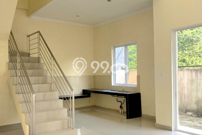 Vila Strategis Kawasan Medan Johor, Area 136m2m², Akses ke berbagai fasilitas Vila Strategis Kawasan Medan Johor, Area 136m2m², Akses ke berbagai fasilitas