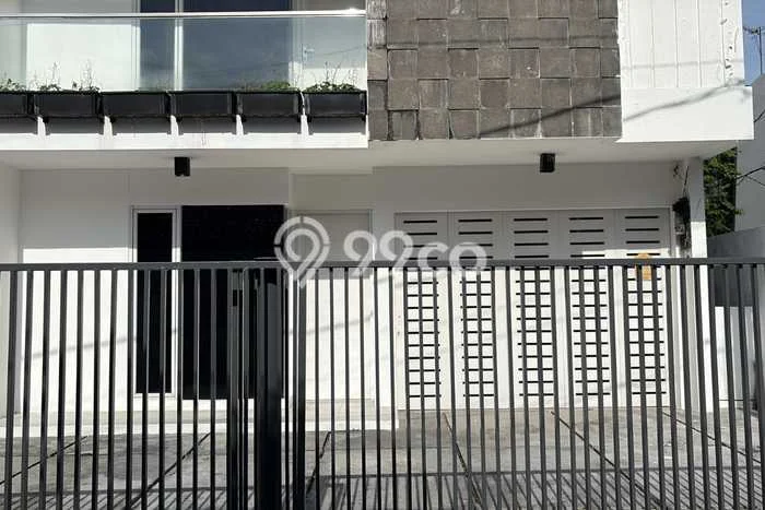 Disewakan segera rumah minimalis lokasi strategis 4 Kamar di Tebet, Jakarta Selatan Disewakan segera rumah minimalis lokasi strategis 4 Kamar di Tebet, Jakarta Selatan