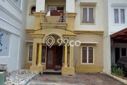 For Sale Rumah 4 Kamar Lokasi Ideal Nyaman dan Strategis di Medan Sunggal For Sale Rumah 4 Kamar Lokasi Ideal Nyaman dan Strategis di Medan Sunggal