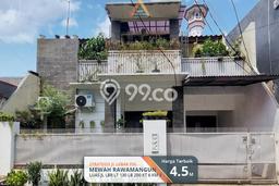 Dijual Rumah Luas Elegan Dengan View Eksklusif di Rawamangun, Jakarta Timur Dijual Rumah Luas Elegan Dengan View Eksklusif di Rawamangun, Jakarta Timur