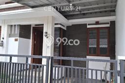 Dijual Cepat Rumah Bagus Siap Huni LB 86m2 di Duren Sawit, Jakarta Timur Dijual Cepat Rumah Bagus Siap Huni LB 86m2 di Duren Sawit, Jakarta Timur