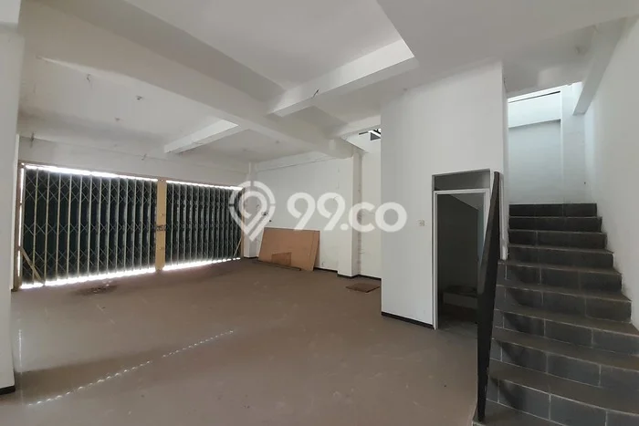 Disewakan Ruko di Kawasan Ramai Jombang Kota Luas 192m2 Disewakan Ruko di Kawasan Ramai Jombang Kota Luas 192m2