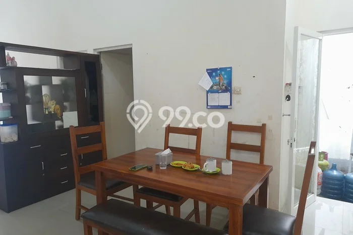 Disewakan Cepat Rumah Kondisi Bagus di Area Jombang, Jombang Disewakan Cepat Rumah Kondisi Bagus di Area Jombang, Jombang